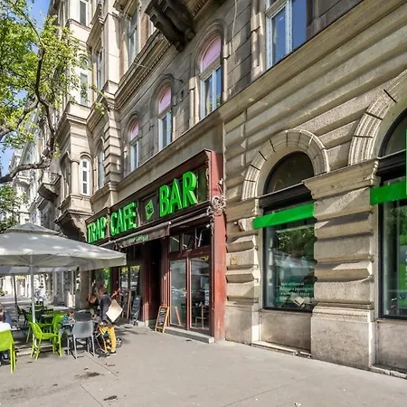 Lägenhet Comfy Budapest